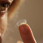 Kontakt lensle denize ve havuza girenler dikkat! Görme kaybına kadar ilerleyebilir